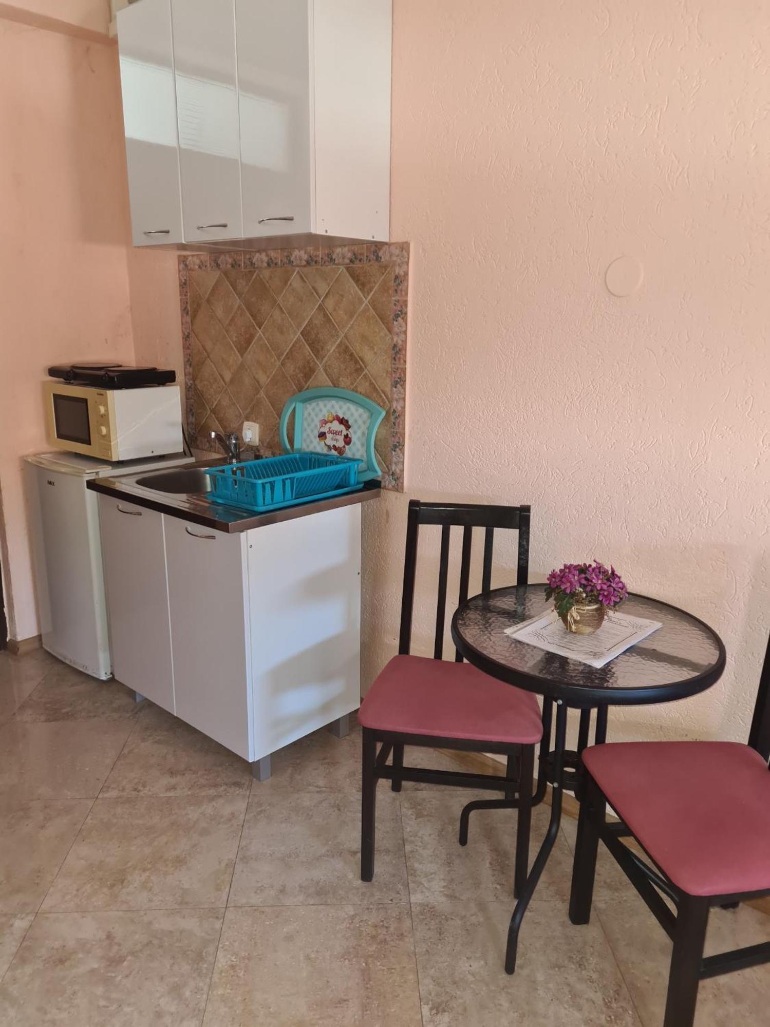 Apartments Bulatovic Bar Bilik gambar