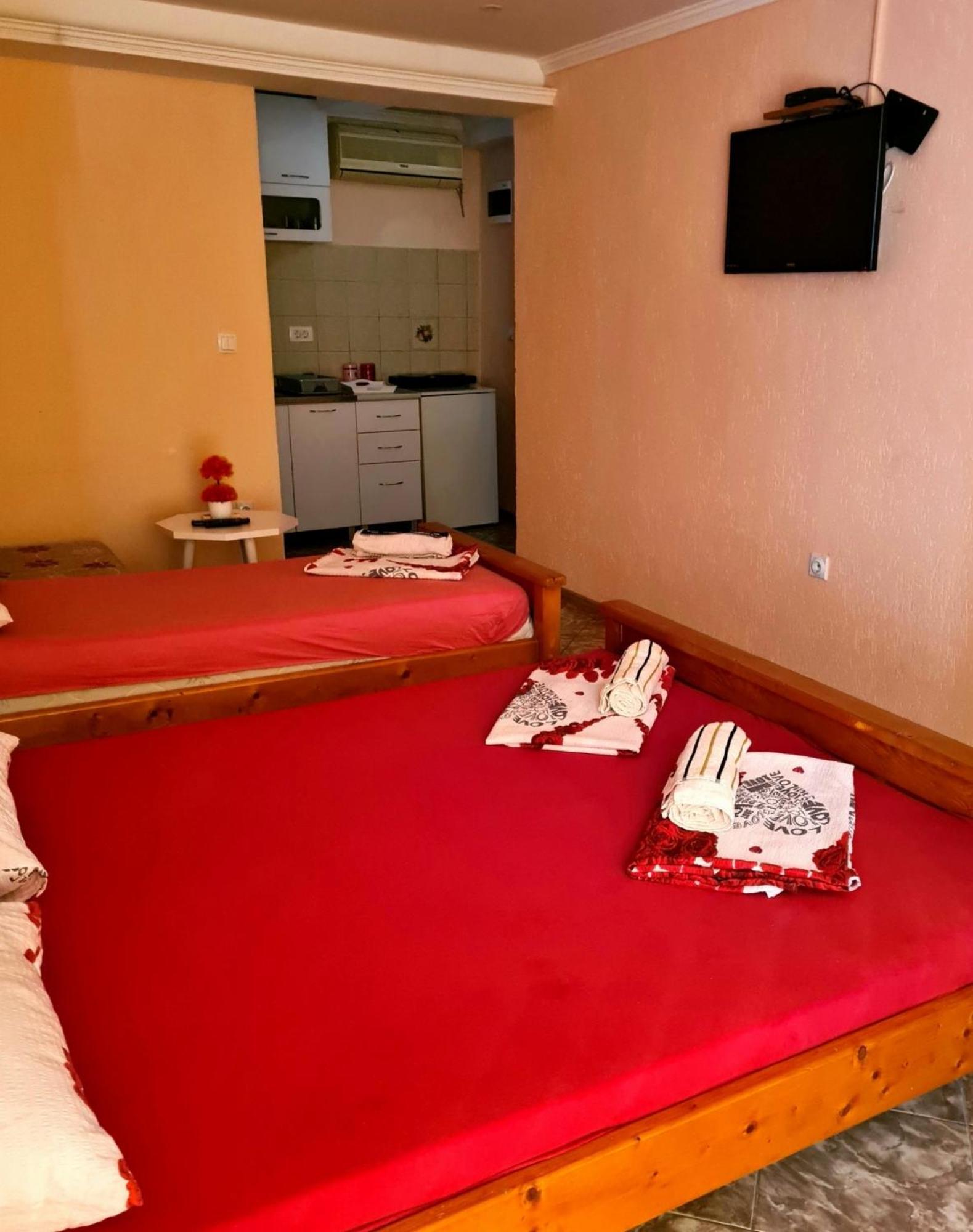 Apartments Bulatovic Bar Bilik gambar
