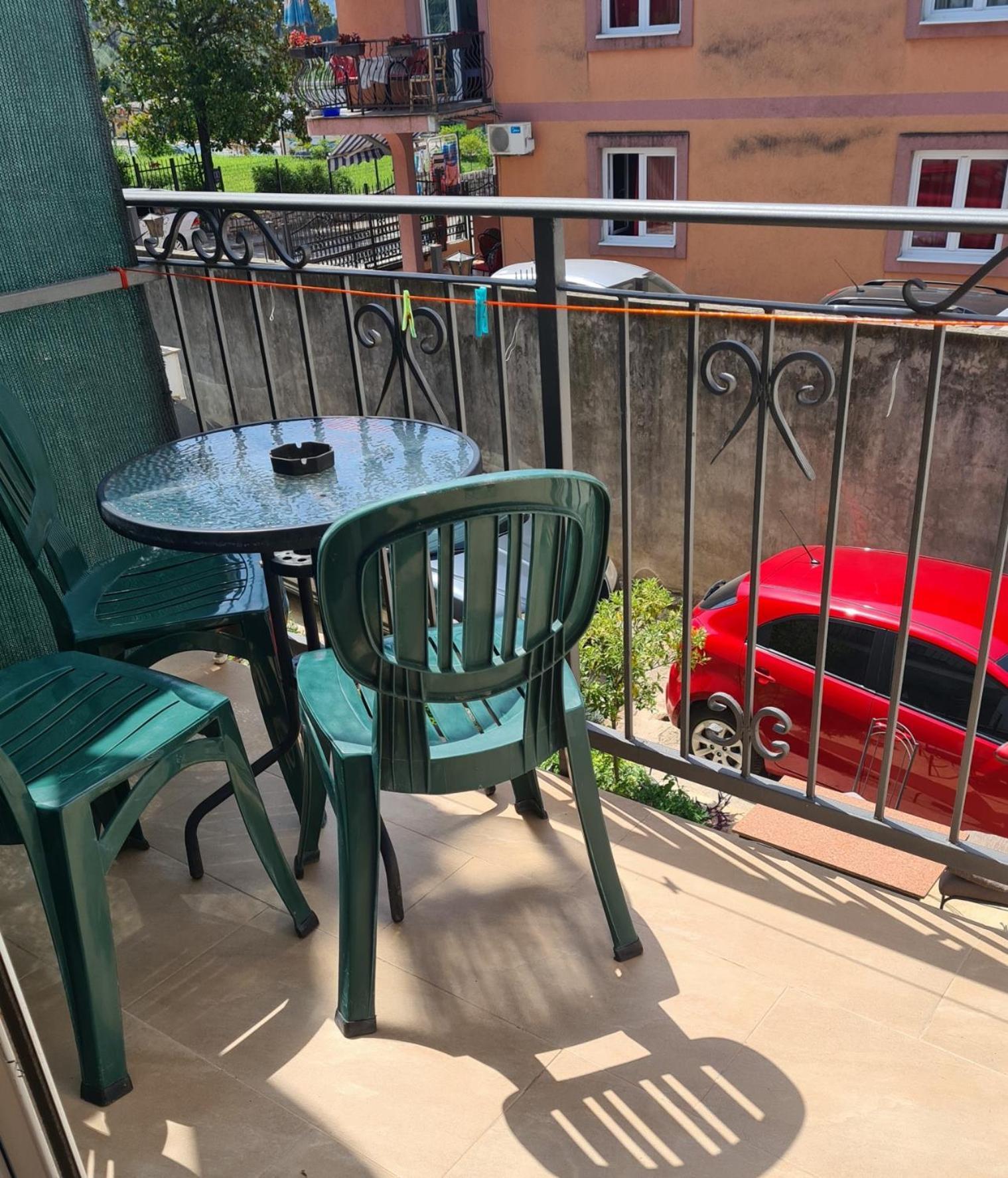 Apartments Bulatovic Bar Bilik gambar